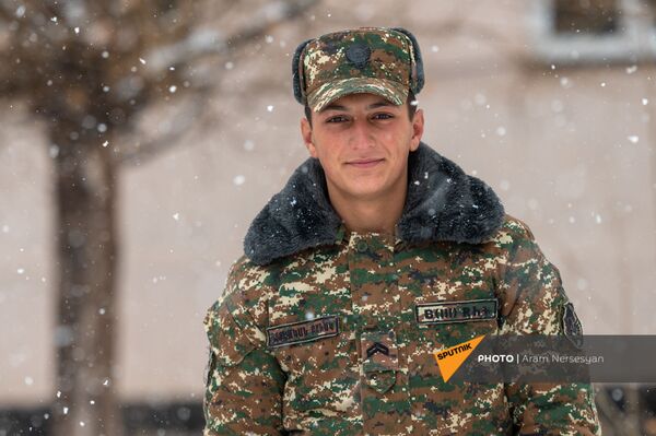 Ни один сантиметр земли в Карвачаре не был сдан боем: истории вернувшихся с войны солдат - Sputnik Армения