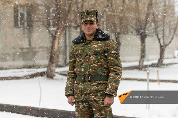 Ни один сантиметр земли в Карвачаре не был сдан боем: истории вернувшихся с войны солдат - Sputnik Армения