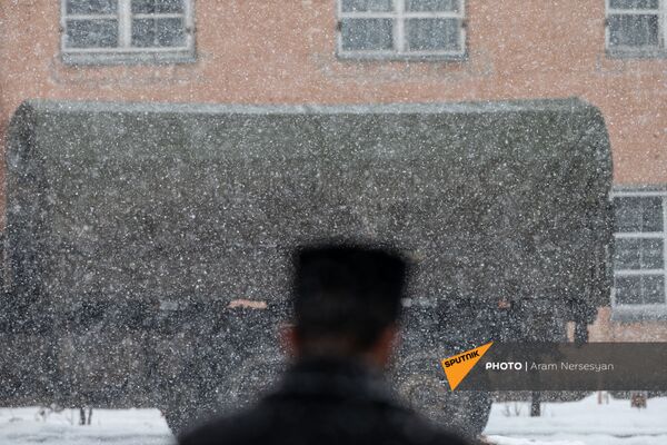 С верой в Бога и чудо: невероятные истории спасения дьяконов и солдат на войне в Карабахе - Sputnik Армения