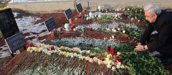 Серж Саргсян в пантеоне Ераблур (31 декабря 2020). Еревaн - Sputnik Արմենիա