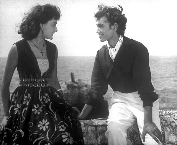 Я хотел подарить тебе весь мир: скончался легендарный Ихтиандр – Владимир Коренев - Sputnik Армения