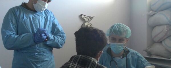 Выездные бригады военных врачей-миротворцев оказывают помощь жителям в населенных пунктах НКР (5 января 2021). Карабах Выездные бригады военных врачей-миротворцев оказывают помощь жителям в населенных пунктах НКР (5 января 2021). Карабах - Sputnik Արմենիա