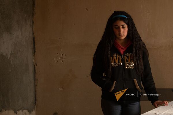 «Կյանքը կինո է դարձել». գյուղը հանձնելու լուրերին Տիգրանաշենում տարբեր կերպ են մոտենում - Sputnik Արմենիա