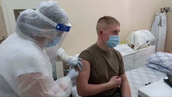 В российской военной базе ЮВО в Армении приступили к вакцинации против новой коронавирусной инфекции - Sputnik Армения