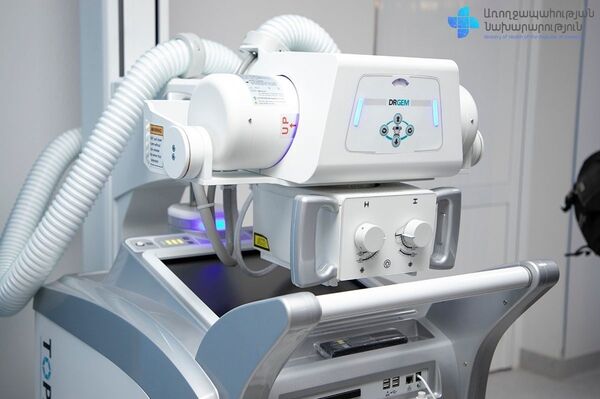 Վերակենդանացման ամենամեծ բաժանմունքը ՀՀ–ում. Թորոսյանն այցելել է «Սբ Գրիգոր Լուսավորիչ» ԲԿ - Sputnik Արմենիա