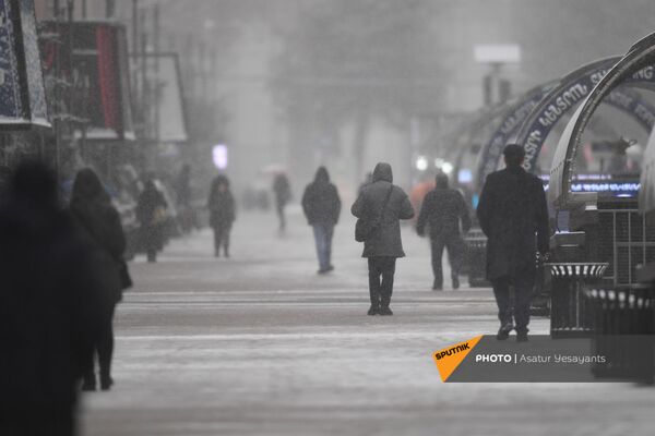 Առատ ձյուն Երևանում - Sputnik Արմենիա