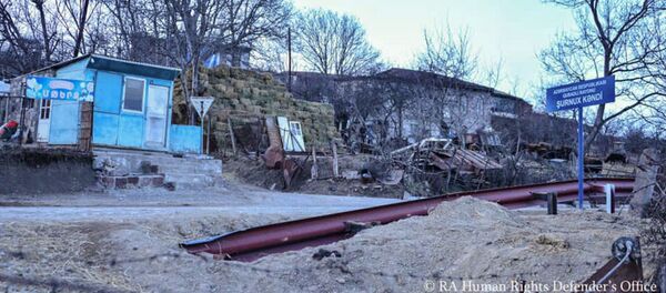 Указатель на азербайджанском языке в селе Шурнух - Sputnik Արմենիա