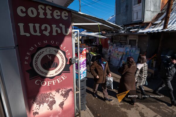 «Լաչինի միջանցքը» Վանաձորում, կամ շուկայում ամեն սանտիմետրի համար այլևս ոչ ոք չի պայքարում - Sputnik Արմենիա