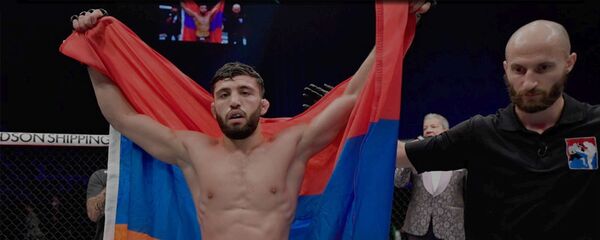 UFC 257: Арман Царукян (Армения) vs Мэтт Фревола (США) - Sputnik Армения