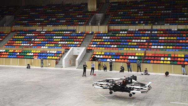 Испытание дрона-такси в помещении Малой спортивной арены олимпийского комплекса Лужники (25 января 2021). Москвa - Sputnik Армения