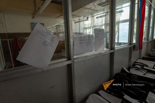 Երբ գործ չկա, մարդիկ ամեն ինչի պատրա՞ստ են. Վանաձորում նոր արտադրամաս է բացվել, բայց... - Sputnik Արմենիա