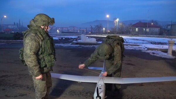 Российские военнослужащие готовятся к работе в совместном Российско-Турецком центре по контролю за прекращением огня - Sputnik Արմենիա
