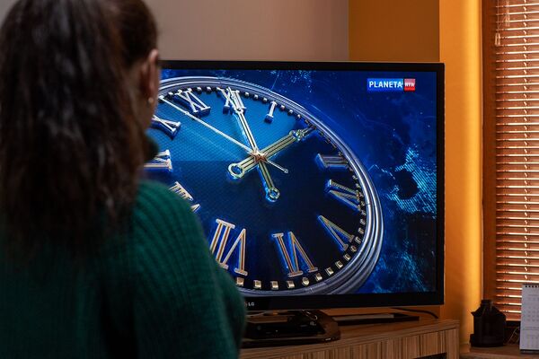 24 апреля - без развлекательных программ: как закон будет регулировать российские каналы 24 апреля - без развлекательных программ: как закон будет регулировать российские каналы - Sputnik Армения