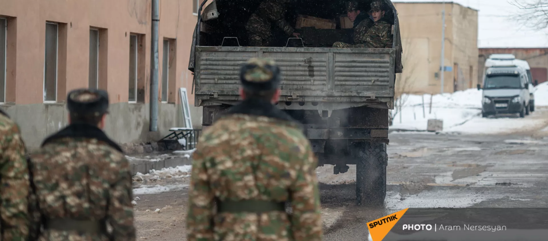 Будни артиллерийского полка, защищающего Карвачар в дни войны (17 декабря 2020). Варденис - Sputnik Армения, 1920, 29.04.2021