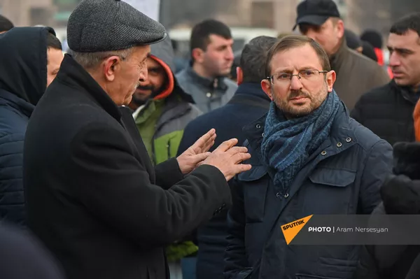 Восстать против этих властей - право народа: в Ереване проходит митинг оппозиции Восстать против этих властей - право народа: в Ереване проходит митинг оппозиции - Sputnik Армения