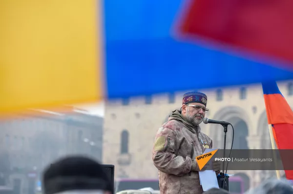 Восстать против этих властей - право народа: в Ереване проходит митинг оппозиции Восстать против этих властей - право народа: в Ереване проходит митинг оппозиции - Sputnik Армения