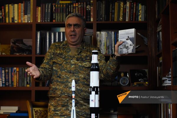 Арцрун Ованнисян беседует с корреспондентами Sputnik Армения - Sputnik Армения