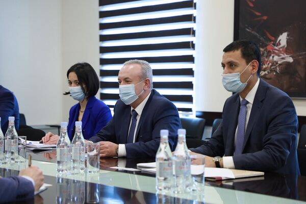 Ի՞նչ են քննարկել ՀՀ ԿԳՄՍ նախարարն ու ՌԴ դեսպանը Ի՞նչ են քննարկել ՀՀ ԿԳՄՍ նախարարն ու ՌԴ դեսպանը - Sputnik Արմենիա