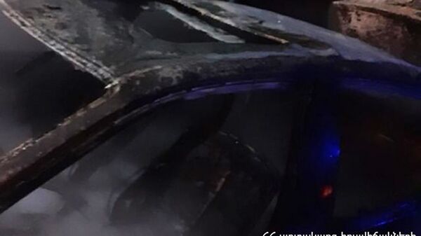Сгоревшая машина в селе Айнтап (30 января 2021). - Sputnik Արմենիա