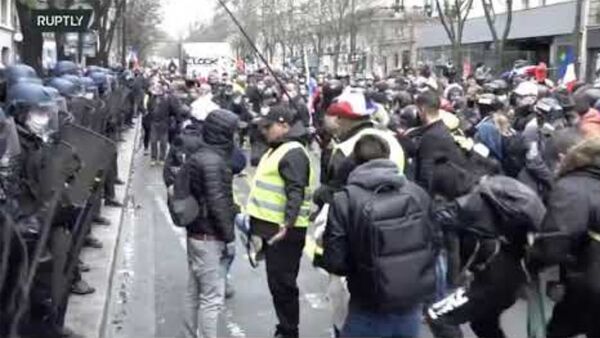 Протесты в Париже - Sputnik Արմենիա