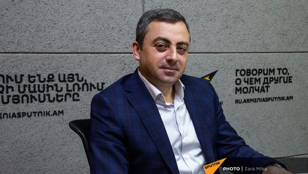 Лидер АРФ  Дашнакцутюн Ишхан Сагателян в гостях радио Sputnik  - Sputnik Արմենիա