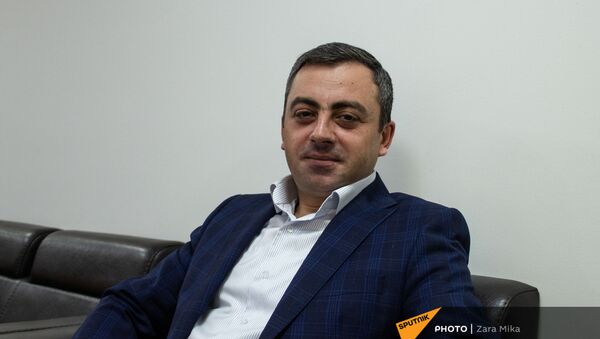 Лидер АРФ  Дашнакцутюн Ишхан Сагателян в гостях радио Sputnik  - Sputnik Արմենիա