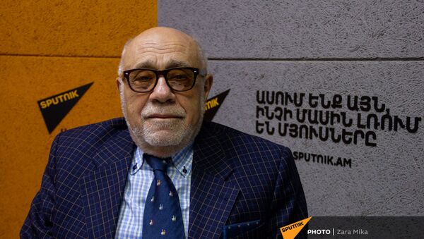 Дипломат, чрезвычайный и полномочный посол в Австрии и Венгрии Арман Навасардян в гостях у радио Sputnik  - Sputnik Արմենիա