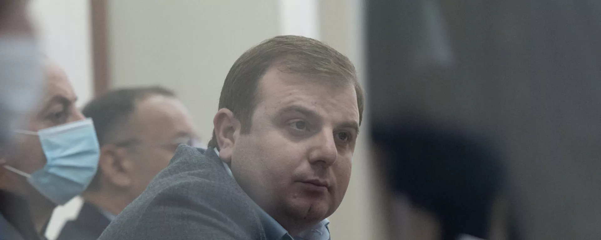 Адвокат Юрия Хачатурова Эрик Алексанян в зале Шенгавитского суда (2 февраля 2021). Еревaн - Sputnik Армения, 1920, 08.07.2021