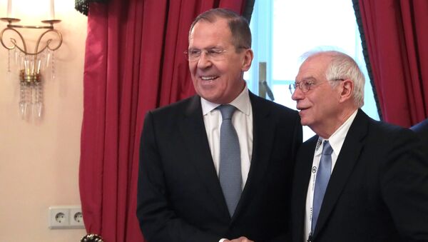Министр иностранных дел РФ Сергей Лавров (слева) и верховный представитель ЕС по иностранным делам Жозеп Боррель - Sputnik Армения