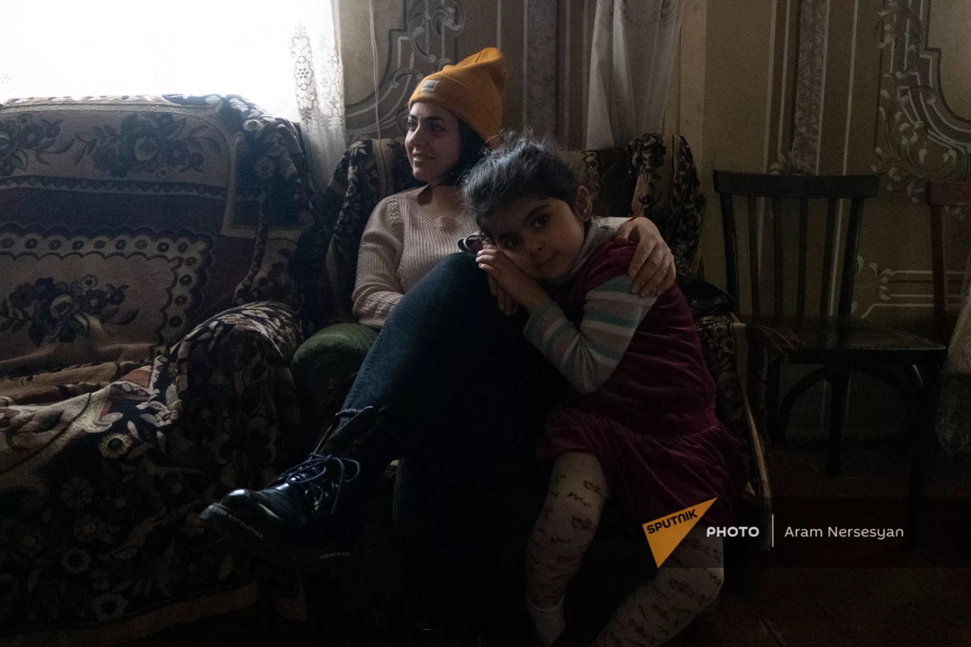 Они потеряли Дом, но сыновья остались живы - грусть и радость семьи Геворкян из Кашатага - Sputnik Армения, 1920, 07.02.2021