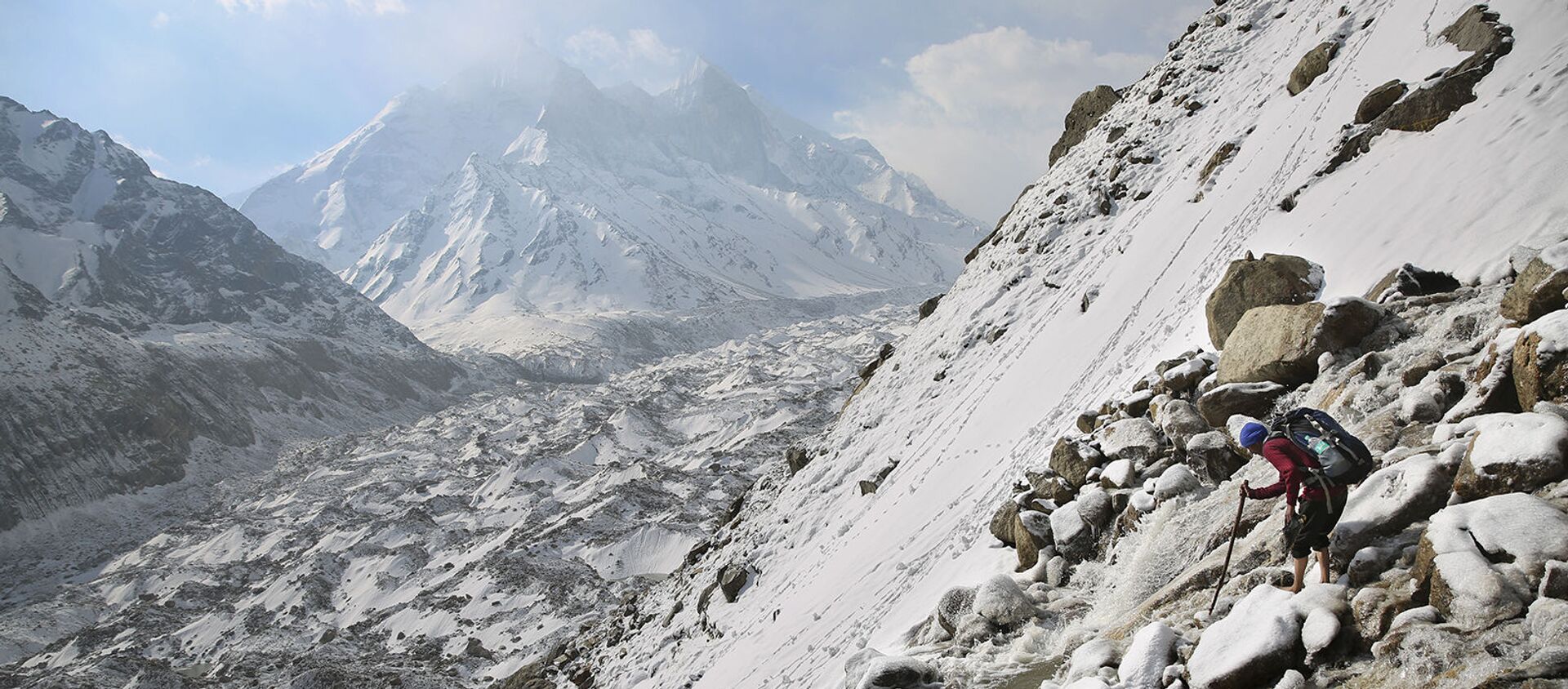 Ледник Ганготри на высоте 4500 метров в северном индийском штате Уттаракханд (11 мая 2019). Индия - Sputnik Արմենիա, 1920, 15.02.2021