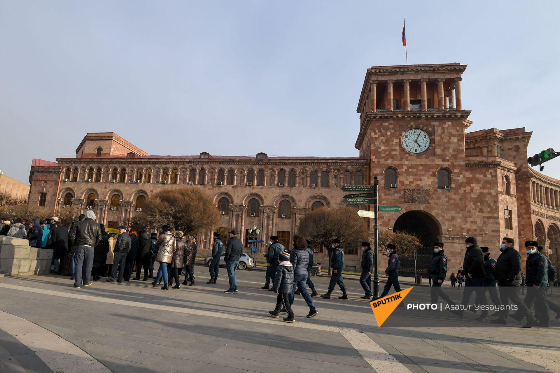 Акция протеста в Ереване: участники требуют освободить политзаключенных - видео - Sputnik Армения, 1920, 07.02.2021
