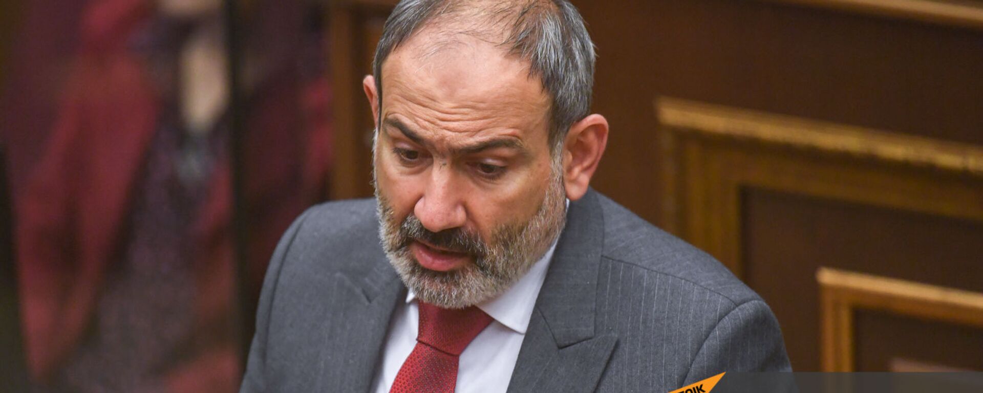 Премьер-министр Никол Пашинян на заседании в Парламенте (10 февраля 2021). Еревaн - Sputnik Армения, 1920, 26.05.2021
