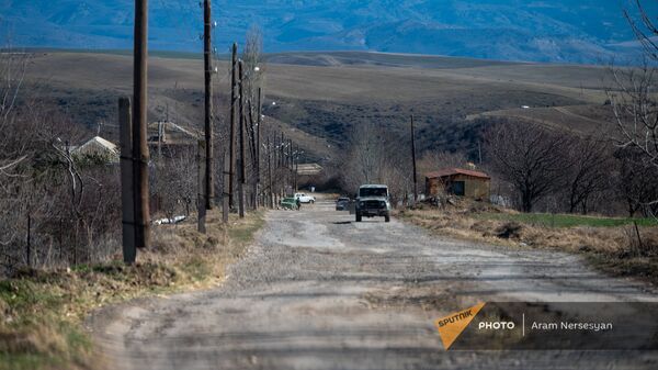 Дорога в селе Неркин Хндзореск, Сюник - Sputnik Армения
