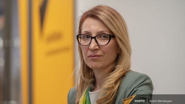 Министр труда, социальных и миграционных вопросов Карабаха Мане Тандилян в гостях радио Sputnik - Sputnik Արմենիա