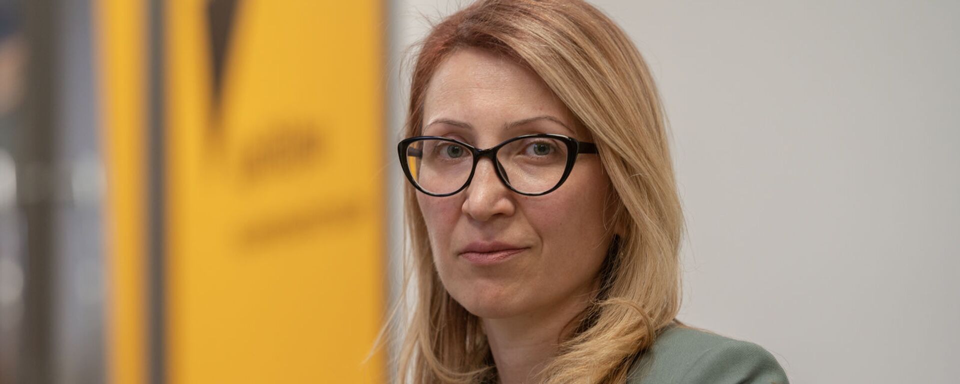 Министр труда, социальных и миграционных вопросов Карабаха Мане Тандилян в гостях радио Sputnik - Sputnik Армения, 1920, 16.02.2021