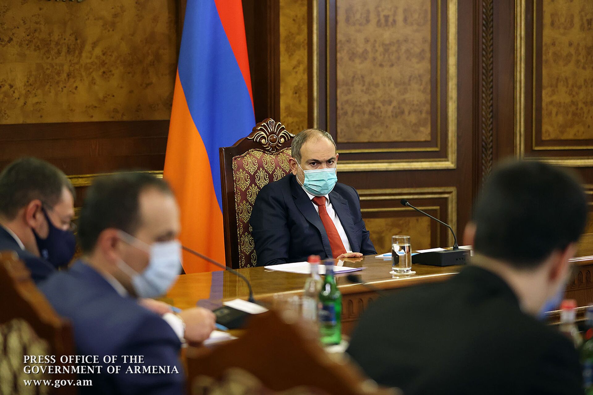 Уголовные дела против чиновников и не только: Пашинян провел антикоррупционное заседание - Sputnik Армения, 1920, 16.02.2021