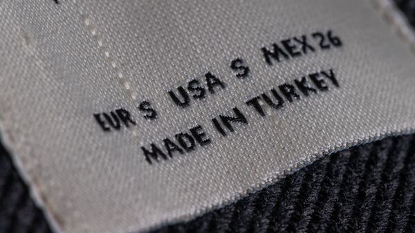 Этикетка на турецкой одежде - Sputnik Армения