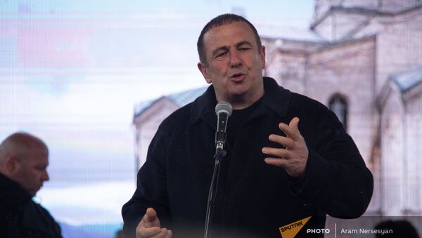 Гагик Царукян выступает на митинге оппозиции (20 февраля 2021). Еревaн - Sputnik Армения