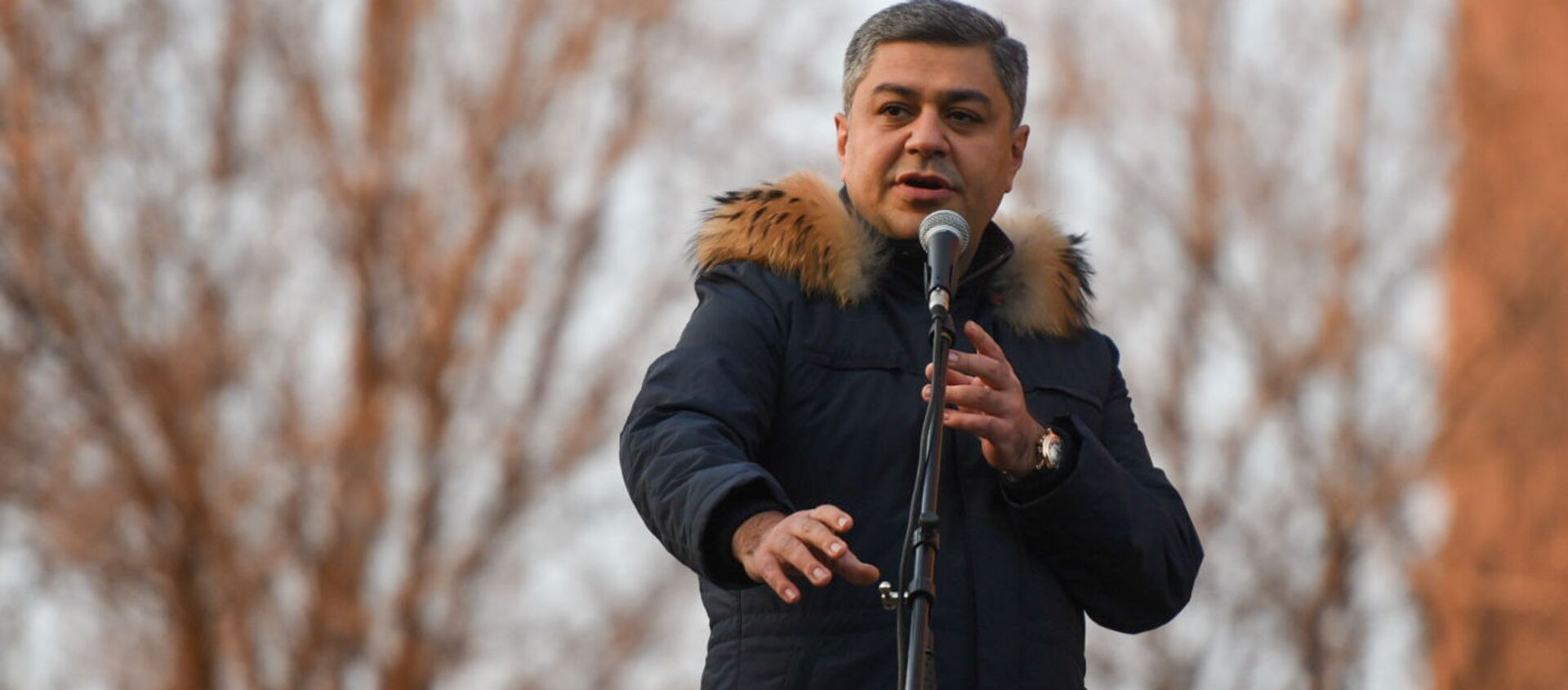 Речь Артура Ванецяна во время митинга оппозиции на проспекте Баграмяна (26 февраля 2021). Еревaн - Sputnik Արմենիա, 1920, 06.03.2021