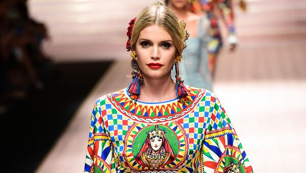 Китти Спенсер — лицо Dolce & Gabbana и племянница принцессы Дианы. Кто она? - Sputnik Армения