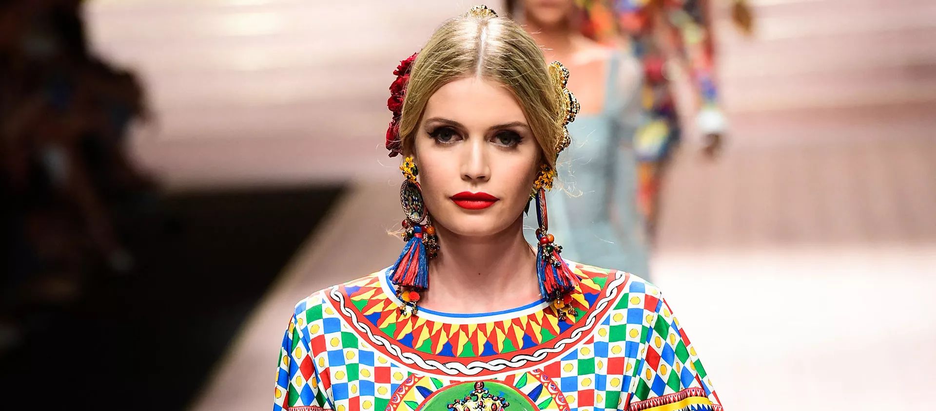 Китти Спенсер — лицо Dolce & Gabbana и племянница принцессы Дианы. Кто она? - Sputnik Армения, 1920, 01.03.2021