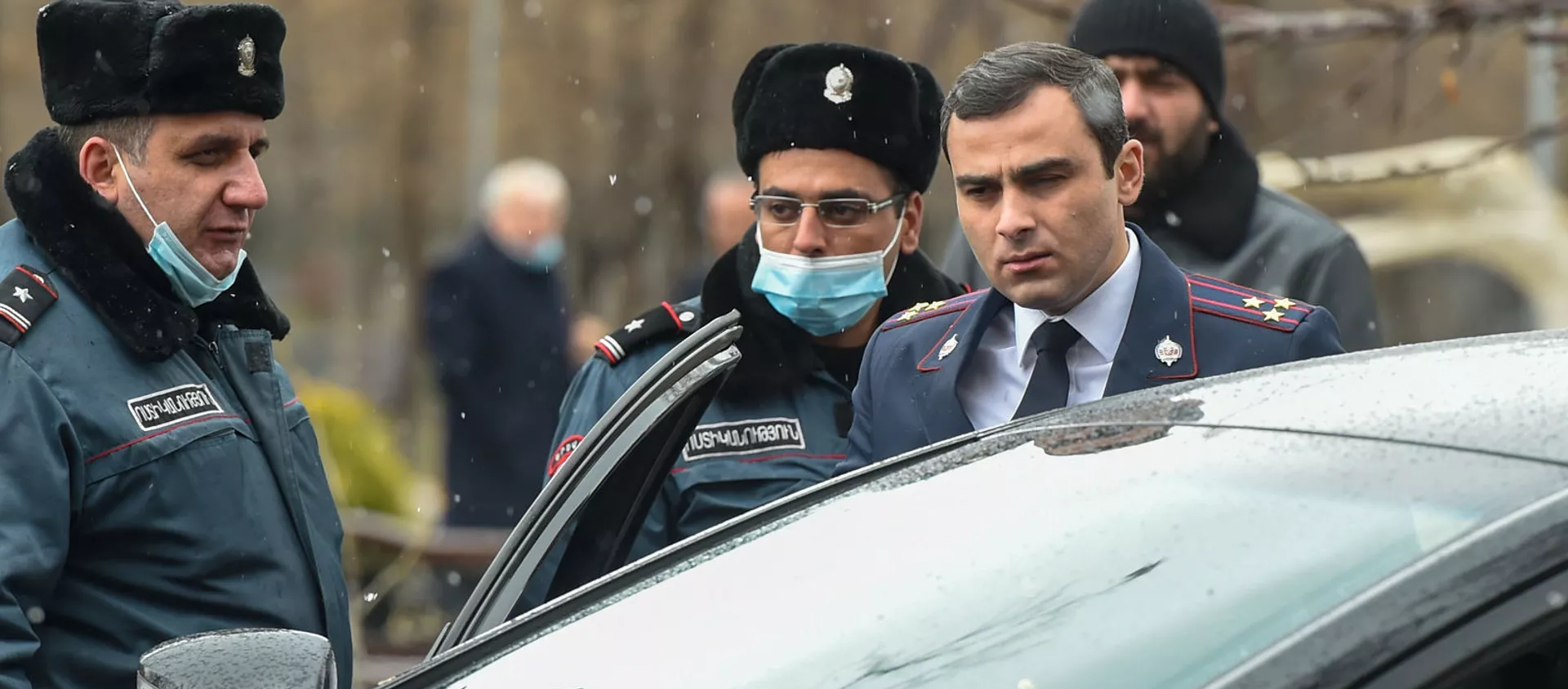 Прокурор Геворг Багдасарян покидает зал суда после перенесения заседания по делу 1 марта (2 марта 2021). Еревaн - Sputnik Армения, 1920, 03.04.2021