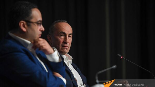 Пресс-конференция второго президента Армении Роберта Кочаряна для российских журналистов (4 марта 2021). Еревaн - Sputnik Армения