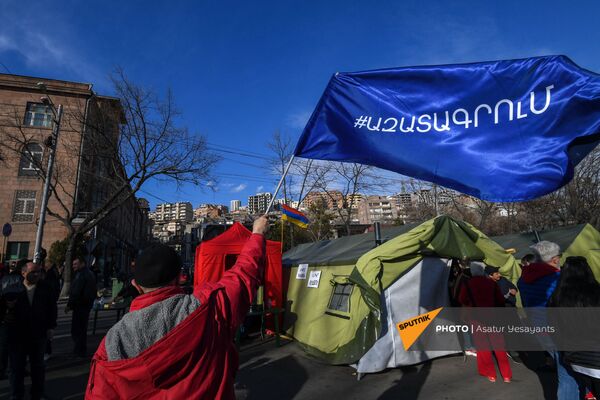 Митинг оппозиции (9 марта 2021). Еревaн - Sputnik Армения