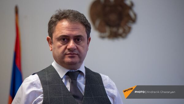 Губернатор Тавушской области Айк Чобанян во время интервью Sputnik Армения - Sputnik Армения