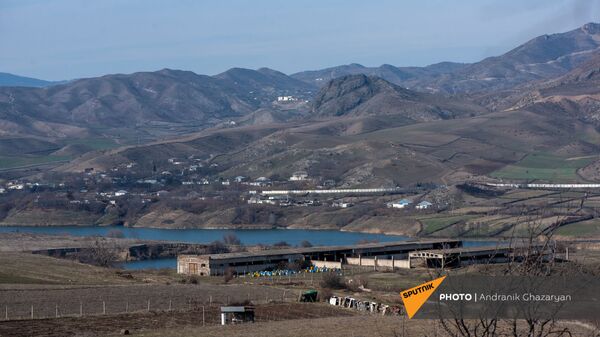 Власти Армении еще не обсуждали, как жители Киранца будут добираться до своих полей