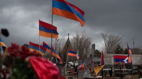 Военный пантеон Ераблур - Sputnik Армения