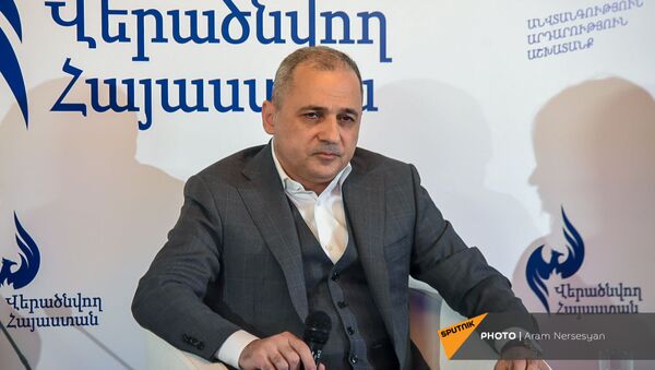 Ваге Акопян на заседании партии Возрождающаяся Армения (20 марта 2021). Еревaн - Sputnik Արմենիա