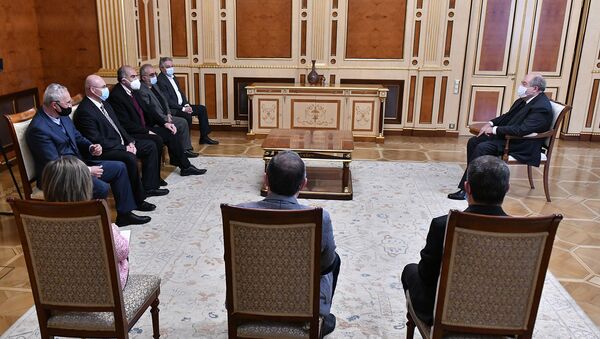 Президент Армен Саркисян встретился с членами совета Национально-демократического полюса (25 марта 2021). Еревaн - Sputnik Армения